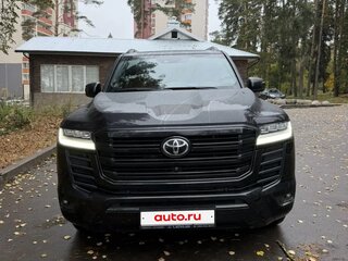 2022 Toyota Land Cruiser 300 Series, чёрный, 10500000 рублей, вид 1