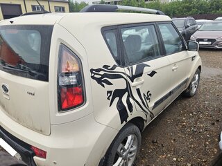 2011 Kia Soul I, бежевый, 660000 рублей, вид 5