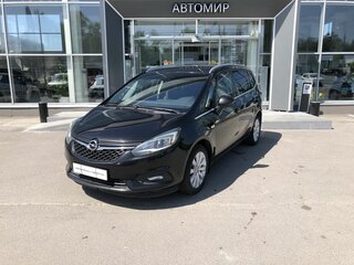 Opel Zafira C Рестайлинг