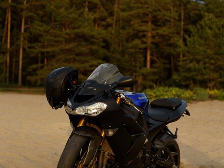 2004 Kawasaki ZX-10R Ninja, чёрный, 530000 рублей, вид 3