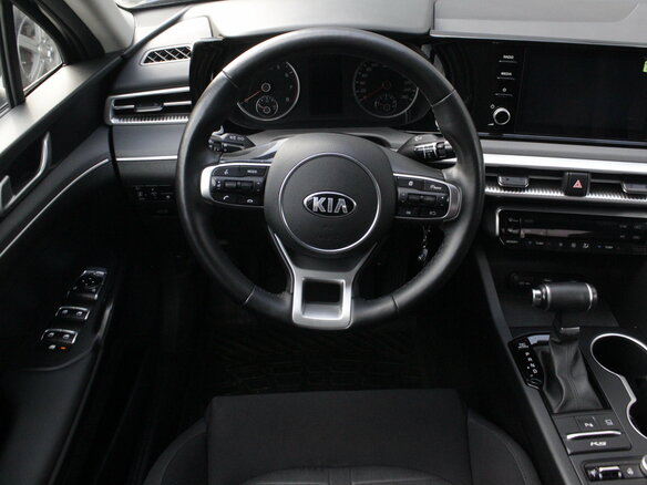 2021 Kia K5 III, синий, 2645000 рублей - вид 8