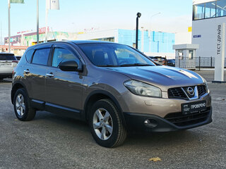 2011 Nissan Qashqai I Рестайлинг, коричневый, 800000 рублей, вид 3