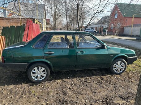 2000 Lada (ВАЗ) 21099, зелёный, 95000 рублей, вид 4