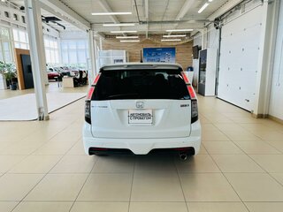 2012 Honda Stream II Рестайлинг, белый, 1509000 рублей, вид 5