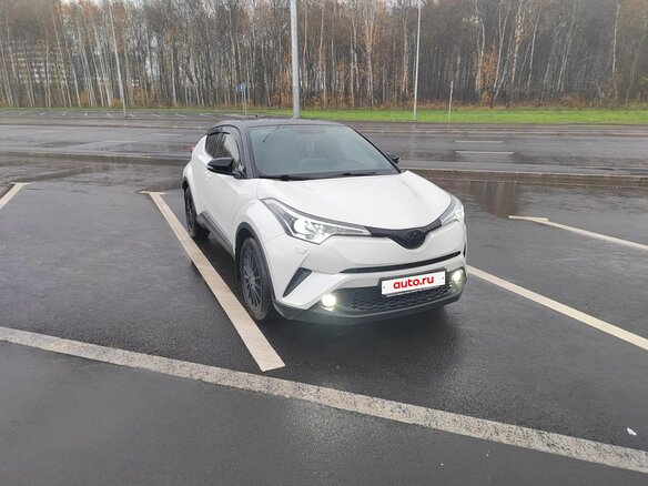 2019 Toyota C-HR I, белый, 2599000 рублей