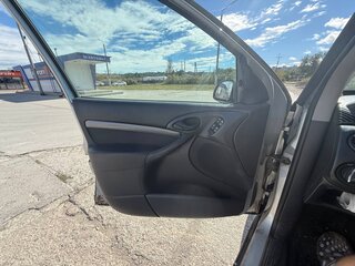 2000 Ford Focus I, белый, 180000 рублей, вид 4