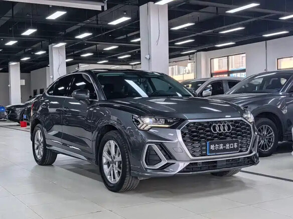 2022 Audi Q3 35 TFSI II (F3), серый, 2090606 рублей