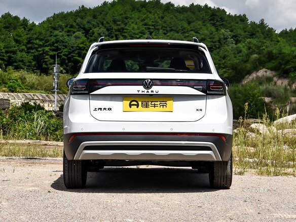 2025 Volkswagen Tharu 300 TSI I Рестайлинг, белый - вид 2