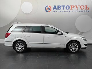 2014 Opel Astra H Рестайлинг, белый, 580000 рублей, вид 5