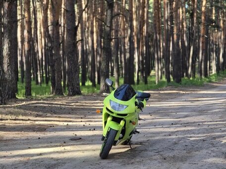 1999 Kawasaki ZX-6R Ninja, зелёный, 260000 рублей, вид 1