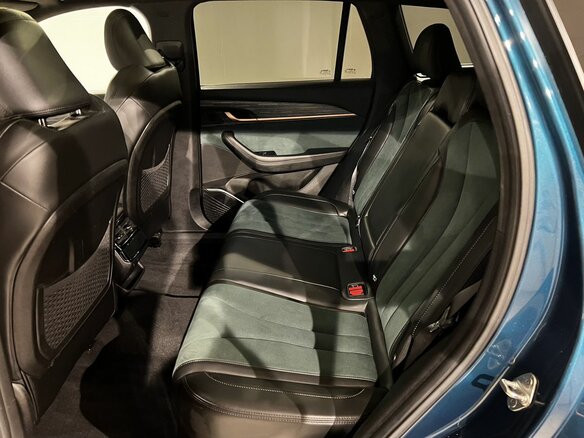 2024 Geely Monjaro I, синий, 3099000 рублей - вид 15