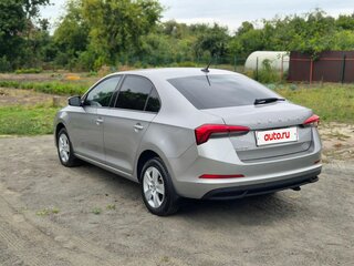 2021 Skoda Rapid II, серебристый, 1870000 рублей, вид 4