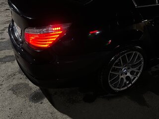 2009 BMW 5 серии 530xi V (E60/E61) Рестайлинг, чёрный, 1025000 рублей, вид 3