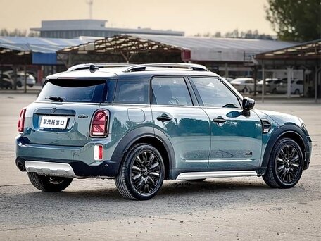 2023 Mini Countryman Cooper II Рестайлинг, голубой, 3230000 рублей, вид 2