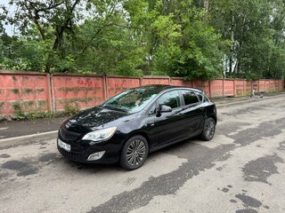 2011 Opel Astra J, чёрный, 539000 рублей, вид 1