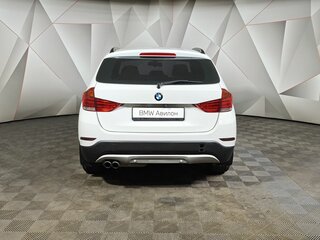 2014 BMW X1 20i I (E84) Рестайлинг, серый, 1169000 рублей, вид 4