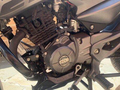 2021 Bajaj Pulsar NS 125, чёрный, 150000 рублей, вид 5