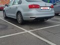 2011 Volkswagen Jetta VI, серебристый - вид 4