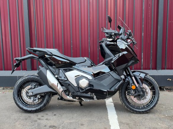2026 Honda X-ADV, чёрный, 1550000 рублей