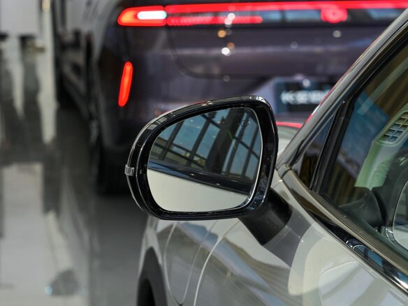 2026 Changan Qiyuan Q05 51.9 kWh II, серебристый, 2328000 рублей - вид 12