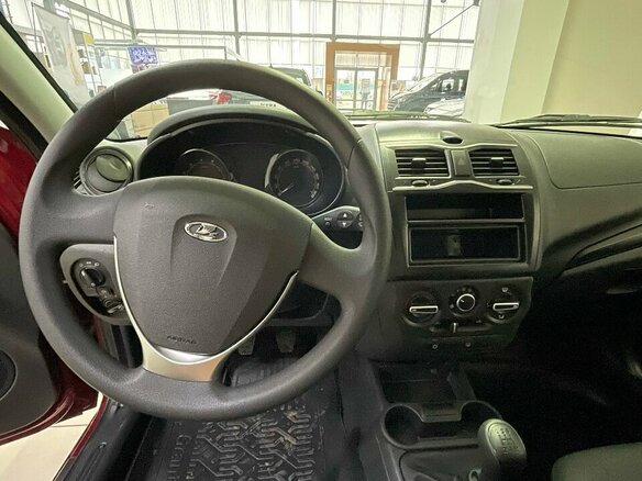 2026 Lada (ВАЗ) Granta I Рестайлинг, красный, 1088000 рублей - вид 12