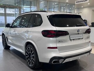 2025 BMW X5 40i IV (G05/G18) Рестайлинг, белый, 14680000 рублей, вид 4