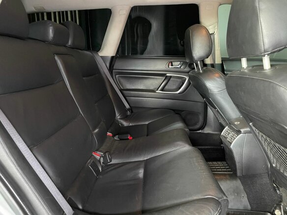 2008 Subaru Outback III Рестайлинг, серебристый, 1050000 рублей - вид 8