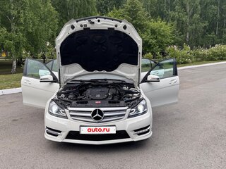 2012 Mercedes-Benz C-Класс 180 BlueEFFICIENCY III (W204) Рестайлинг, белый, 1420000 рублей, вид 3