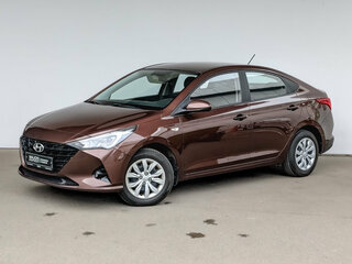2022 Hyundai Solaris II Рестайлинг, коричневый, 1625000 рублей, вид 1