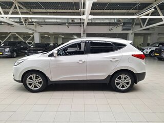 2012 Hyundai ix35 I, белый, 990000 рублей, вид 4