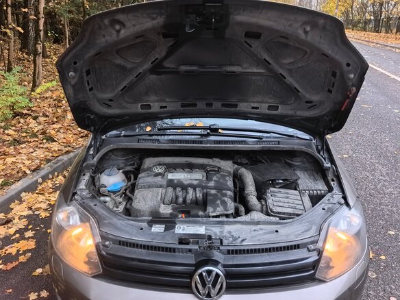 2010 Volkswagen Golf Plus II, серый, 800000 рублей - вид 30