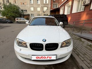 2011 BMW 1 серии 116i I (E81/E82/E87/E88) Рестайлинг, белый, 580000 рублей, вид 1