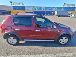 2014 Renault Sandero Stepway I, красный, 620000 рублей, вид 2