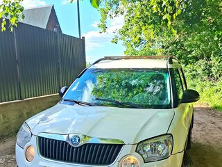 2012 Skoda Yeti I, белый, 750000 рублей, вид 2