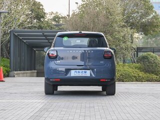 2026 Leapmotor A10 39.8 kWh, голубой, 1575055 рублей, вид 5