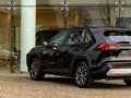 2022 Toyota RAV4 V (XA50), чёрный, 2925000 рублей - вид 8