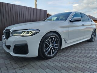 2022 BMW 5 серии 520i VII (G30/G31/G38) Рестайлинг, белый, 5100000 рублей, вид 1