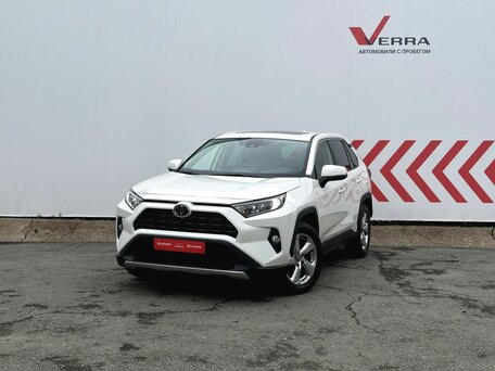 Toyota RAV4 V (XA50)