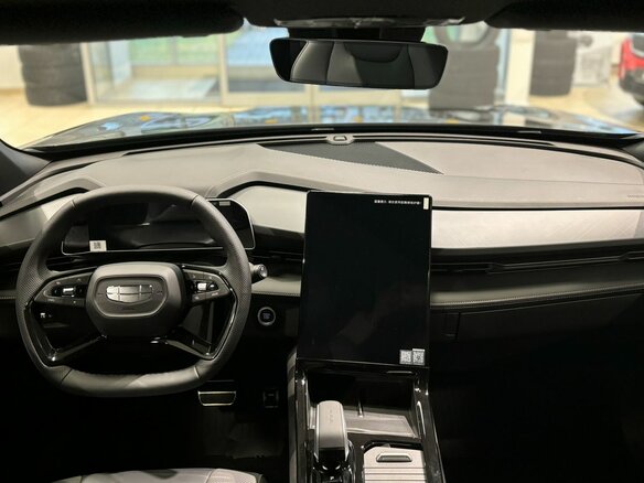 2026 Geely Cityray, серый, 2954990 рублей - вид 10