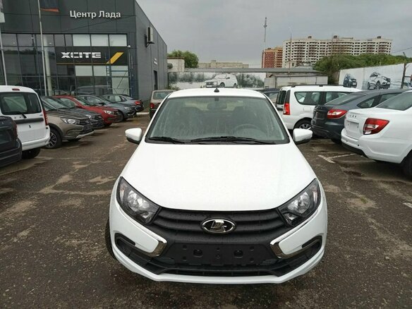 2026 Lada (ВАЗ) Granta I Рестайлинг, белый, 1068000 рублей - вид 1