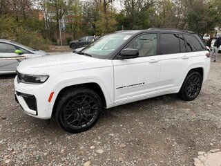 2026 Jeep Grand Cherokee V (WL) Рестайлинг, белый, 11390000 рублей, вид 2