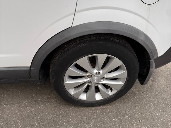 2014 Opel Antara I Рестайлинг, белый, 1100000 рублей - вид 7