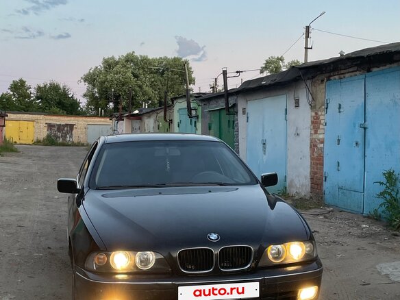 1998 BMW 5 серии 520i IV (E39), чёрный, 500000 рублей - вид 2