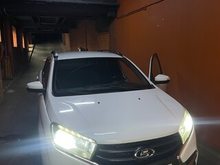 2017 Lada (ВАЗ) XRAY I, белый, 710000 рублей, вид 4