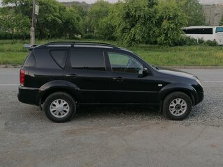 2006 SsangYong Rexton I, чёрный, 700000 рублей, вид 2