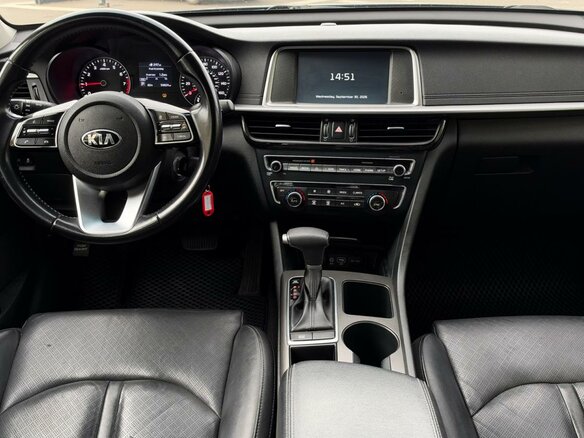 2018 Kia Optima IV Рестайлинг, чёрный, 1599000 рублей - вид 8