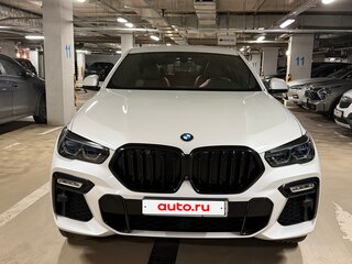 2021 BMW X6 40i III (G06), белый, 7600000 рублей, вид 2