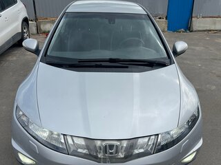 2008 Honda Civic VIII, серебристый, 535000 рублей, вид 3