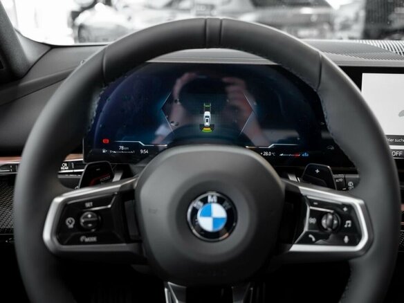 2025 BMW 5 серии 520d VIII (G60/G61/G68), серебристый, 9791700 рублей - вид 8