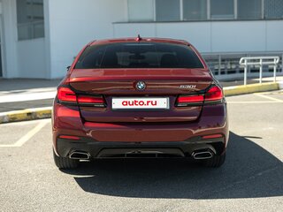 2023 BMW 5 серии 530i VII (G30/G31/G38) Рестайлинг, красный, 3948074 рублей, вид 4